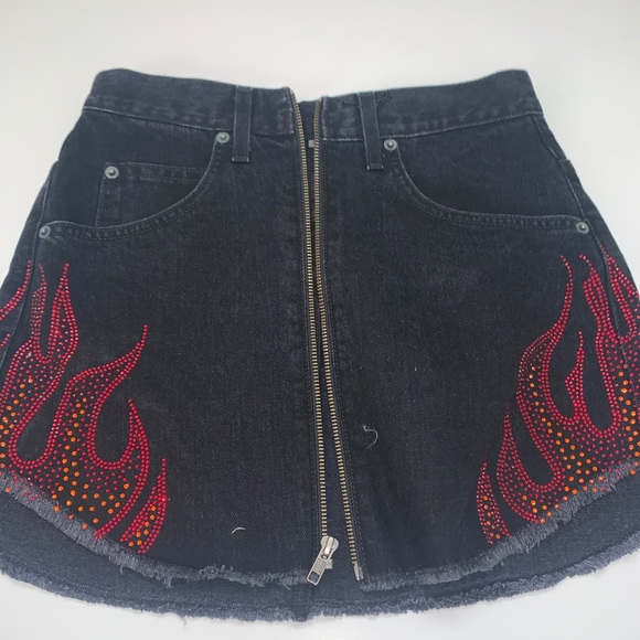 Carmar Dresses & Skirts - Carmar flame skirt